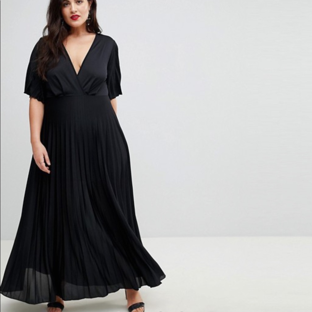 ASOS DESIGN Curve kimono pleated dress